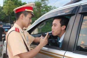 Uống rượu bia sau bao lâu thì kiểm tra không còn nồng độ cồn?