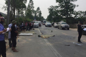 Nghệ An: Hai người chết, 3 người bị thương sau vụ tai nạn kinh hoàng