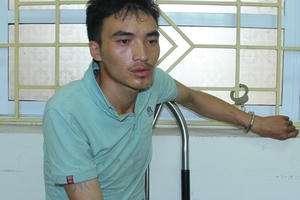 Mua 2 bánh heroin để bán kiếm lời, một đối tượng bị bắt giữ