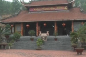 Điều tra vụ lập hòm công đức trái phép thu tiền khách nước ngoài tại Uông Bí