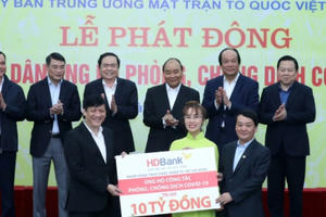 HDBank ủng hộ 10 tỷ đồng để chung tay chống dịch Covid 19