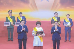 Anh hùng Lao động Thái Hương: Top 10 doanh nhân Việt Nam tiêu biểu 2022
