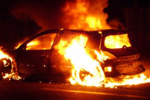 Hưng Yên: Đốt xe ô tô hàng xóm vì mâu thuẫn cá nhân Hưng Yên: Đốt xe ô tô hàng xóm vì mâu thuẫn cá nhân