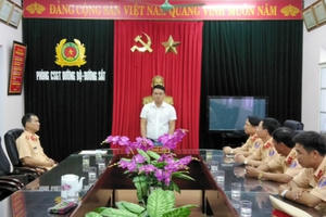 CSGT Thanh Hóa trao trả lại 21 triệu đồng cho chủ nhân