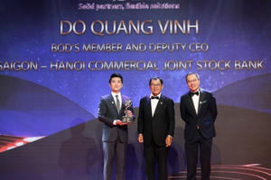 Enterprise Asia vinh danh ông Đỗ Quang Vinh là “Doanh nhân Châu Á xuất sắc ngành dịch vụ tài chính”