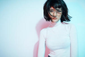 Vẫn xinh đẹp như "búp bê" Hiền Hồ "tái xuất" với bộ ảnh cực chất