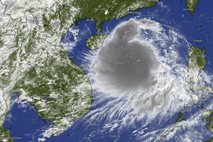 Thủ tướng yêu cầu triển khai ứng phó bão số 5