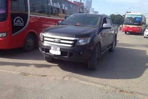 Hà Nội: "Lộ diện" tài xế tông gãy chân cụ già rồi bỏ trốn