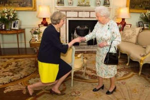 Nước Anh chính thức có Thủ tướng và Nội các mới