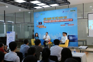 Giải thưởng Nhân tài Đất Việt 2017 giao lưu cộng đồng khởi nghiệp Đà Nẵng