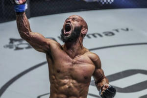 Võ sĩ Demetrious Johnson - Sự nghiệp hiển vinh, gia đình hạnh phúc