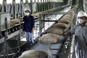 Vượt bão giá nguyên liệu, VICEM hoàn thành 89,8% kế hoạch lợi nhuận năm 2022