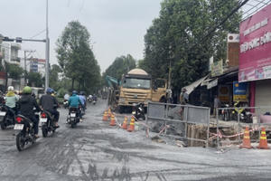 Thi công xuyên đêm để kịp tiến độ dự án chống ngập tại “rốn ngập” Biên Hòa