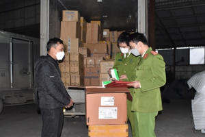Bắt vụ vận chuyển hàng hóa tân dược không có hóa đơn, chứng từ