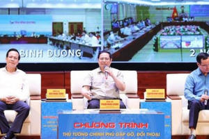 Thủ tướng trực tiếp giải đáp nhiều băn khoăn, khúc mắc của công nhân