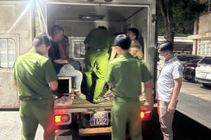 Đồng Nai: Bắt khẩn cấp 13 đối tượng để điều tra về hành vi giết người Đồng Nai: Bắt khẩn cấp 13 đối tượng để điều tra về hành vi giết người