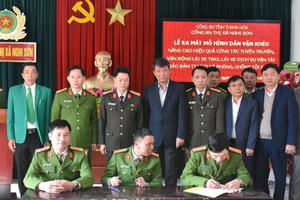 Thanh Hóa: Công an thị xã Nghi Sơn ra mắt mô hình dân vận đối với tài xế taxi