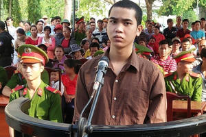 Đâm chết bạn nhậu, lĩnh án chung thân