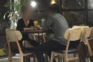 Cô gái Hà Nội gặp nạn khi mua tinh trùng qua mạng