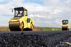 Hé lộ doanh nghiệp cung cấp khối lượng nhựa đường "khủng" cho cao tốc Bắc - Nam