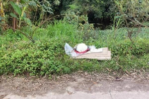 Hà Tĩnh: Người đàn ông tử vong bất thường cạnh bờ kênh