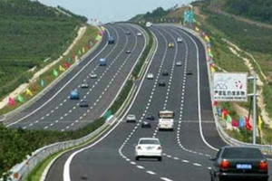 Đến năm 2020 Việt Nam sẽ có trên 2.000km đường cao tốc Bắc - Nam