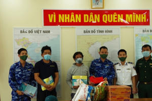 Cảnh sát biển 3 cứu nạn thành công tàu cá  và ngư dân gặp nạn