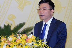 Bộ trưởng Lê Thành Long: Kinh tế muốn phát triển phải có nền tảng pháp lý vững chắc Bộ trưởng Lê Thành Long: Kinh tế muốn phát triển phải có nền tảng pháp lý vững chắc