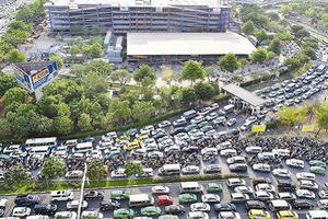 Cơ sở hạ tầng “chạy đua” không kịp tốc độ phát triển du lịch