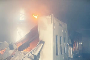 Bình Thuận: Kịp thời khống chế vụ cháy trong đại lý ô tô