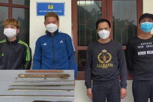 Nhóm đối tượng dùng dao đuổi chém nhau náo loạn đường phố, sau mâu thuẫn trong quán ăn đêm