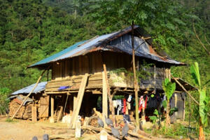 Hộ nghèo dân tộc thiểu số được vay hỗ trợ nhà ở không quá 40 triệu đồng/hộ