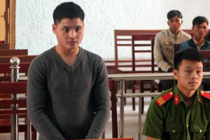 Nghịch tử dùng búa đánh cha tử vong chỉ vì lời mắng