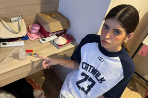 Khởi tố, bắt giam ca sĩ Chi Dân, người mẫu An Tây và ‘cô tiên’ từ thiện Nguyễn Đỗ Trúc Phương vì tổ chức sử dụng ma túy