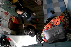 Xôn xao thông tin bé trai viết tâm thư kêu cứu khi ở cùng với mẹ kế