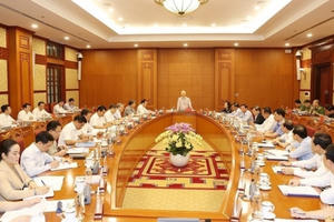 Phòng chống tham nhũng, tiêu cực: Đùn đẩy, né tránh là một biểu hiện của tiêu cực Phòng chống tham nhũng, tiêu cực: Đùn đẩy, né tránh là một biểu hiện của tiêu cực