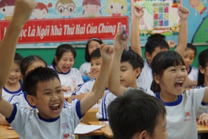 Đề xuất lương giáo viên ngang lực lượng vũ trang: Hợp lý hay vô lý? Đề xuất lương giáo viên ngang lực lượng vũ trang: Hợp lý hay vô lý?