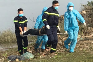 Tìm thấy thi thể người phụ nữ cách cầu Bến Thủy 500m