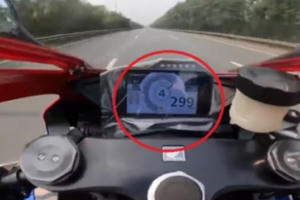 Đã xác định được người điều khiển mô tô chạy tốc độ cao trên Đại lộ Thăng Long