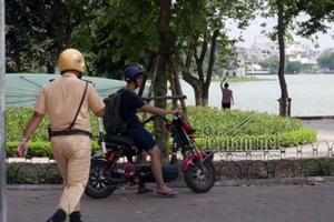 Pokemon và con quái vật vô tính 'nhấn chìm' Việt Nam?