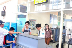 Bộ trưởng GTVT: Chỉ 8 trong số 21 sân bay đang làm ăn có lãi Bộ trưởng GTVT: Chỉ 8 trong số 21 sân bay đang làm ăn có lãi