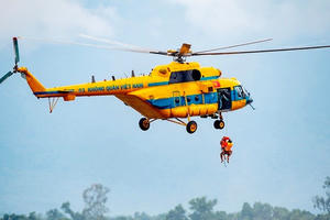 Quân đội huy động 7 máy bay cùng hàng trăm nghìn người trực ứng phó bão Wutip
