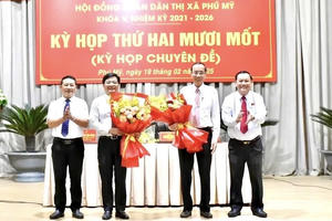 Ông Nguyễn Tấn Cường được bầu làm Chủ tịch UBND TX Phú Mỹ