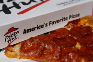 Nợ 1 tỷ USD, ông chủ Pizza Hut lớn nhất Mỹ xin phá sản