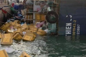 Bình Thuận: Trục vớt thành công tàu Hoàng Thiên 99 chìm ở cảng Phan Thiết