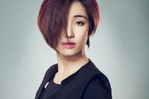 Hòa Minzy: "Tôi tự hào vì có bố là nhân viên bảo vệ"