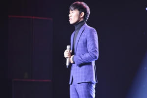 Sing my song 2018: Con trai 23 tuổi của nhạc sĩ Đinh Quang Tuấn "gây sốt" với ca khúc về bão