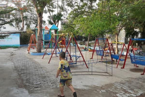 Nhiều khu dân cư tại TP HCM sạch đẹp hơn nhờ giảm xả rác