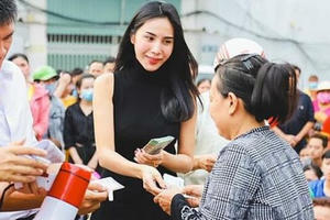 Bộ Công an yêu cầu hàng loạt tỉnh miền Trung cung cấp thông tin từ thiện của ca sĩ Thủy Tiên