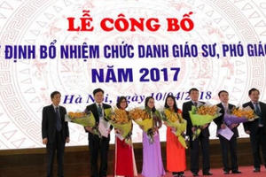 Năm 2018 không xét công nhận tiêu chuẩn chức danh Giáo sư, Phó Giáo sư